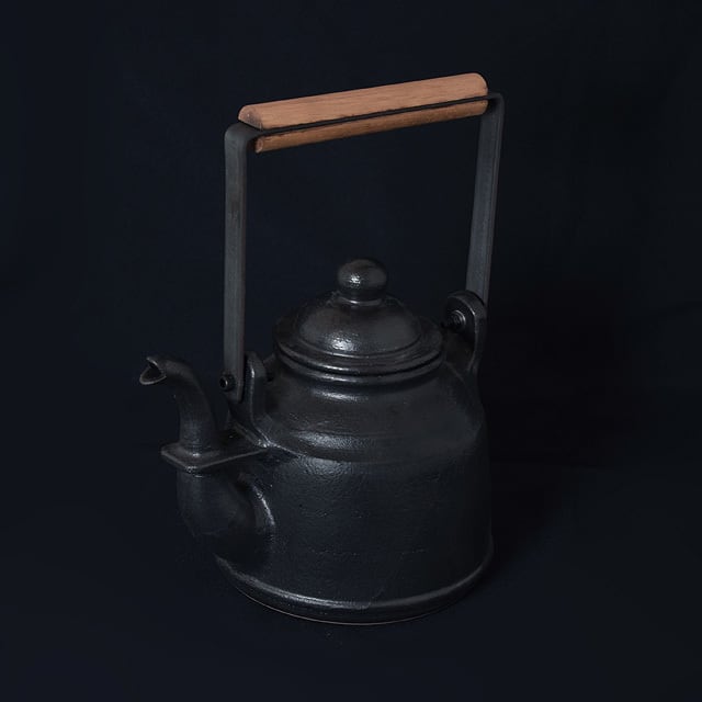 鈴木環 Kan Suzuki 耐熱やかん （中） | les trois entrepôts / レ