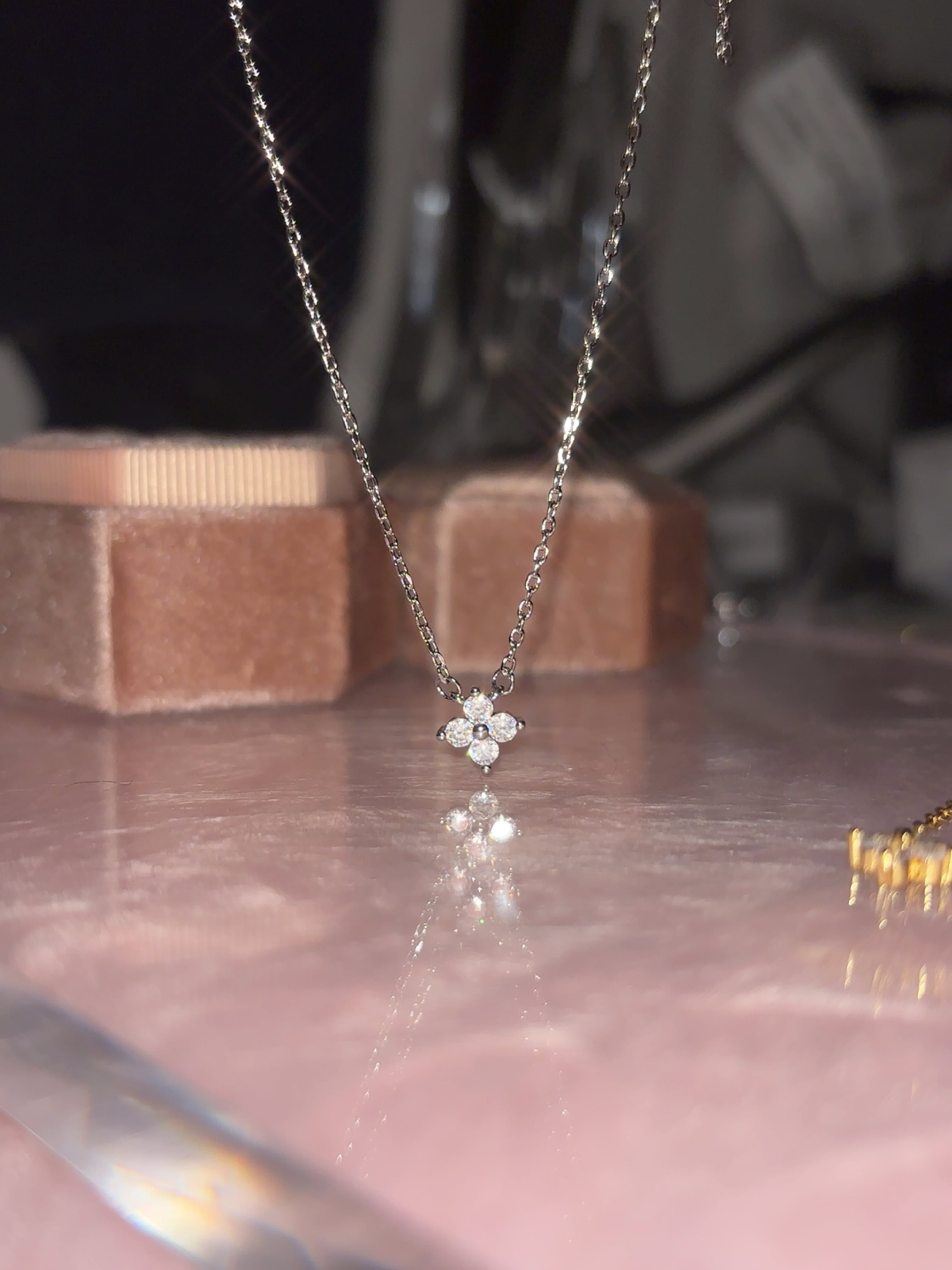 mini flower necklace | milcy（ミルシー） 大人フェミニン