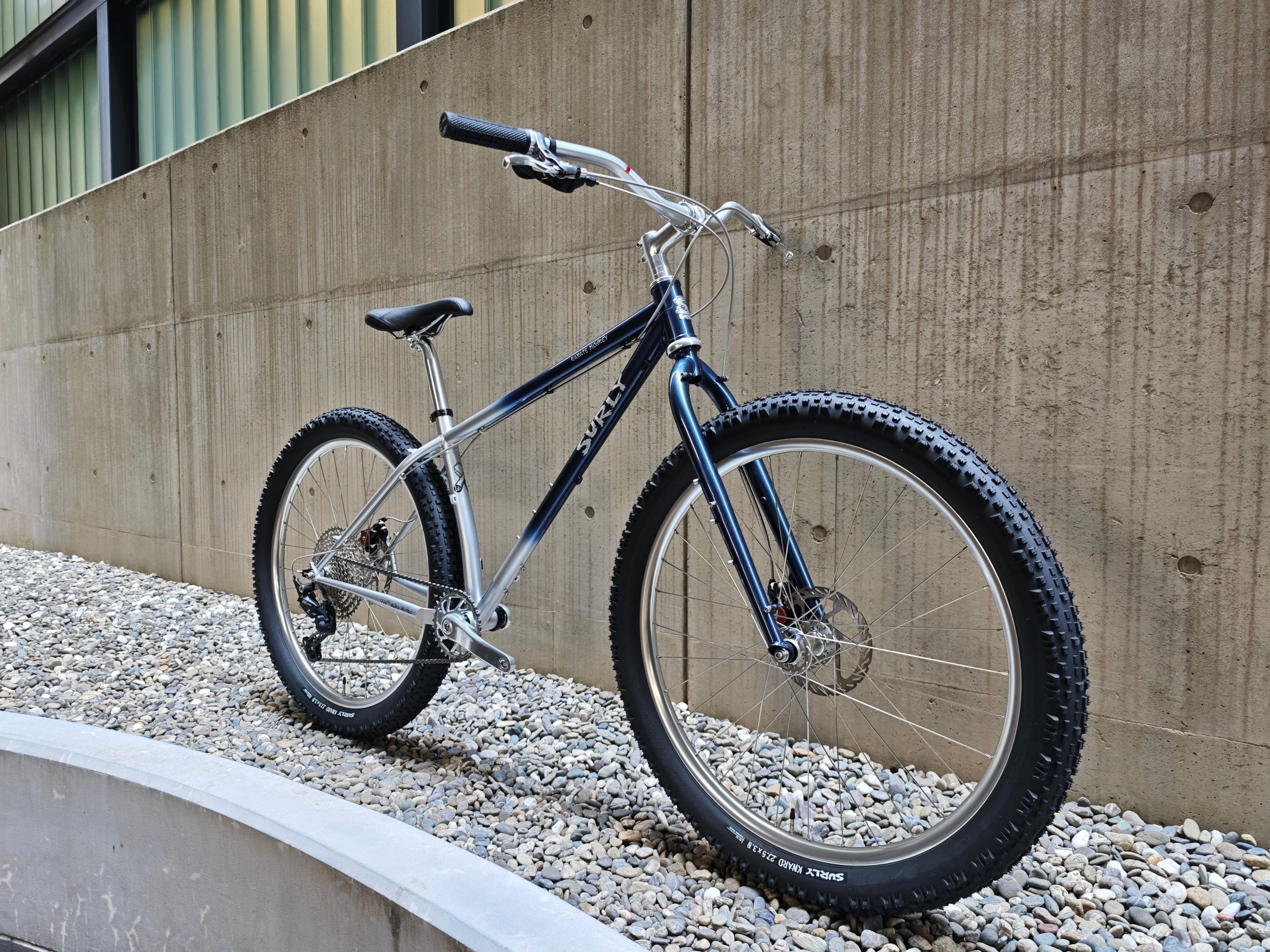 カスタムモデル】SURLY 【 Karate Monkey 】Gradation 27.5+（サーリー