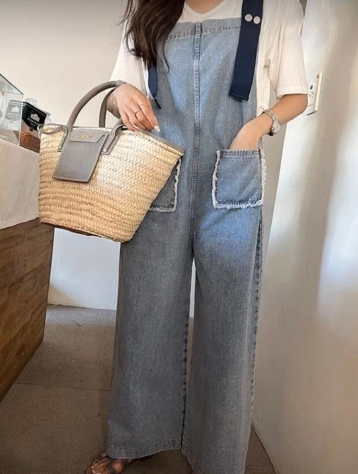 異素材ストラップデニムサロペット