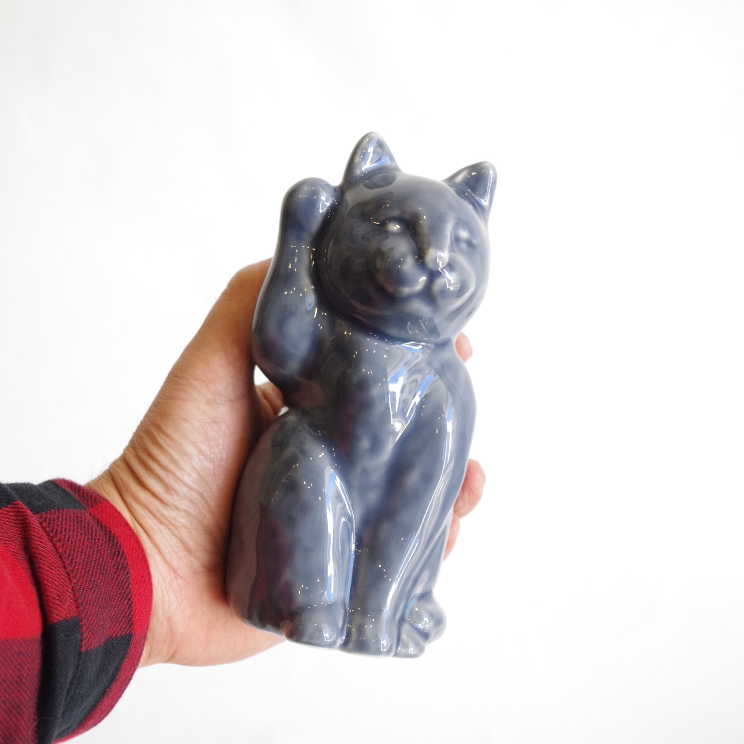 井上祐希 for LOEFF MANEKI NEKO 白磁 | 1F Store