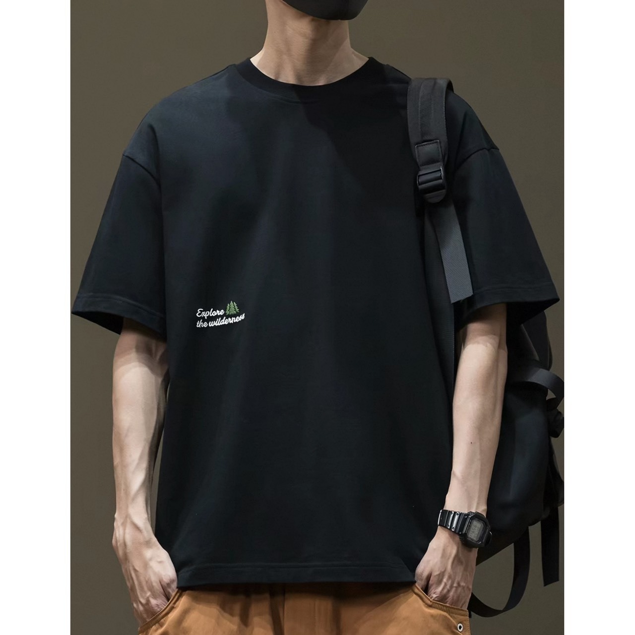 Minimal embroidery graphic T-shirt 1365 - 2