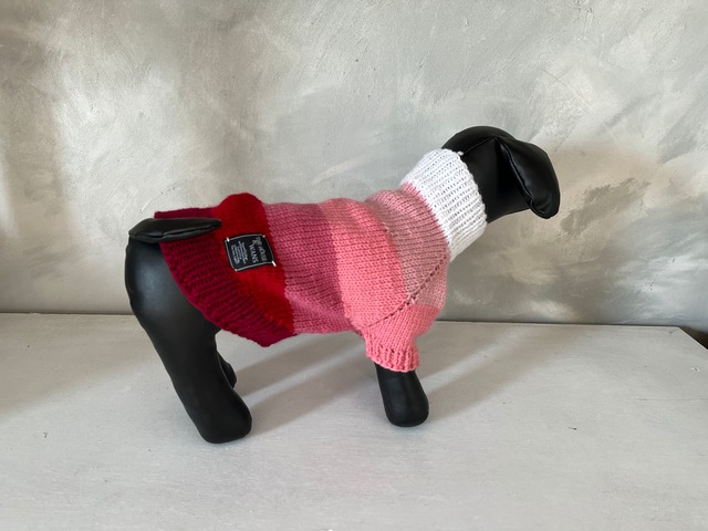 わんちゃん　ニット　ネックなし　マルチカラM