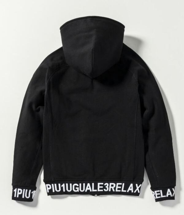 1PIU1UGUALE3 RELAX ウノピゥウノウグァーレトレ リラックス