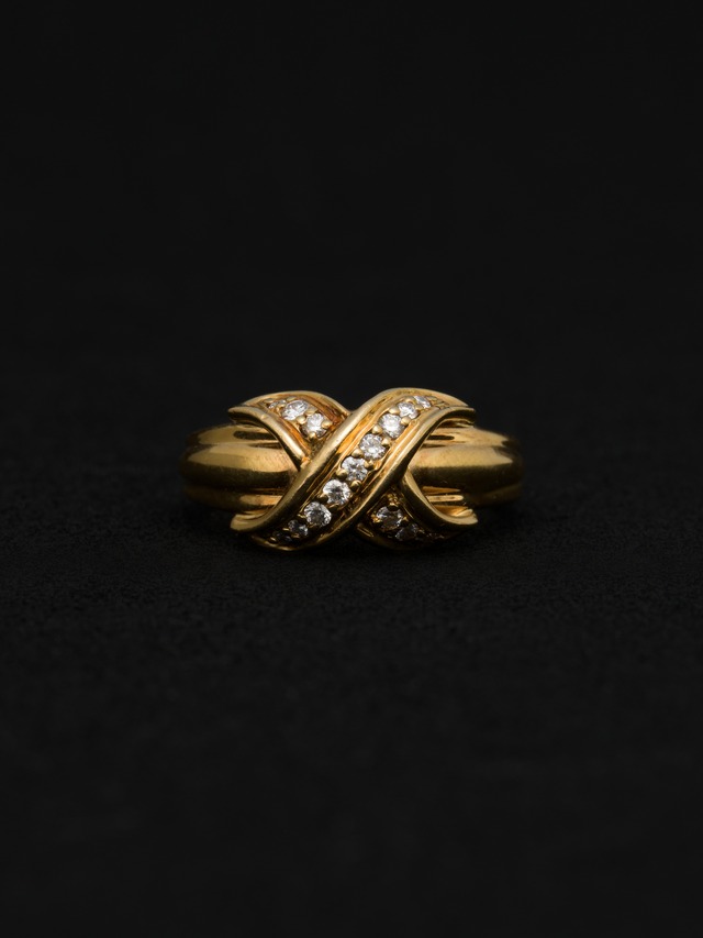 Signature Ring