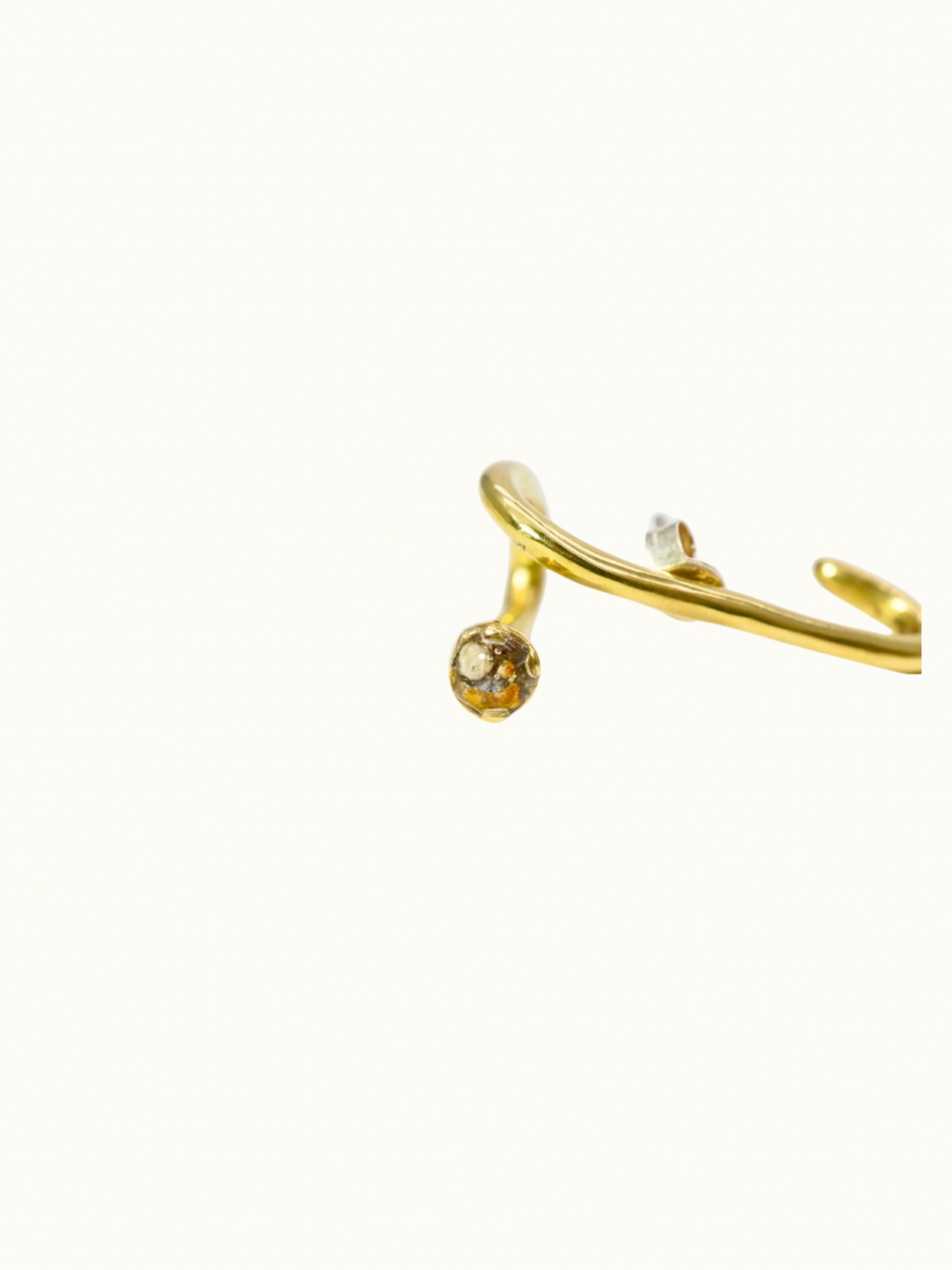 PETAL LINE PIERCE