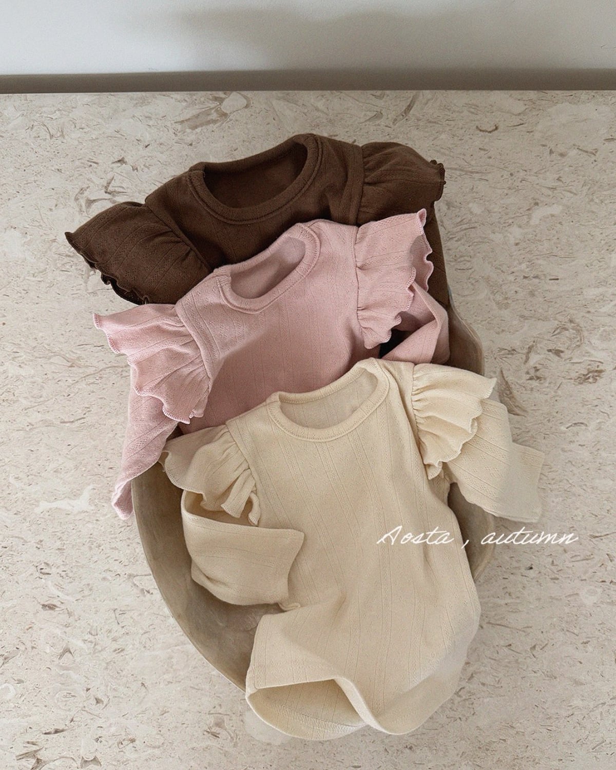 送料無料【予約】/ エンゼルフリルTシャツ / aosta