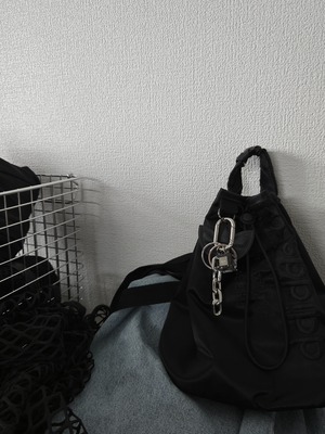 PERFUME KEY. [white]