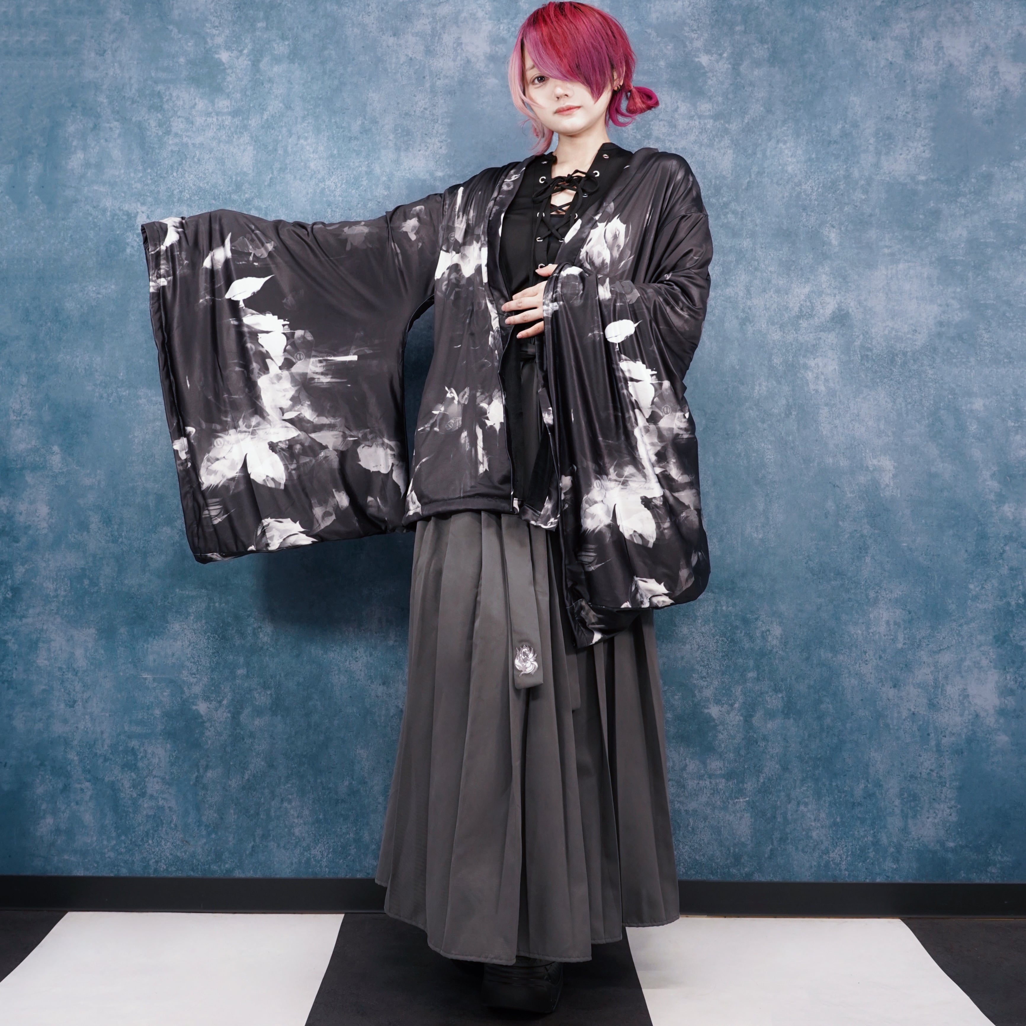 超早い者勝ち70%OFFセール】内側防寒フリースUNISEX着物袖羽織 ― ROSE