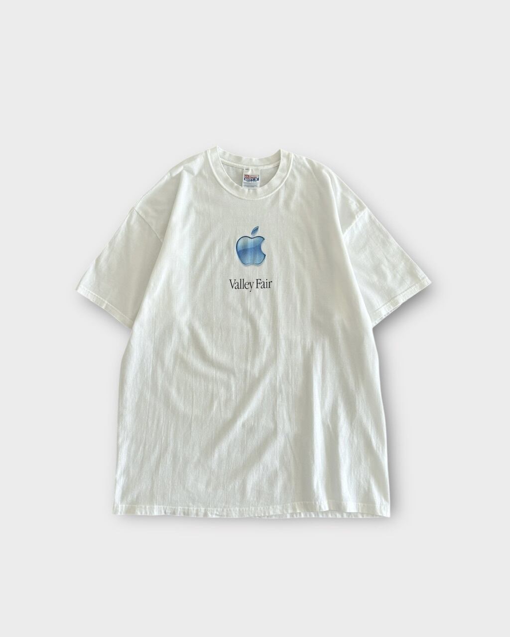 Apple T-shirt