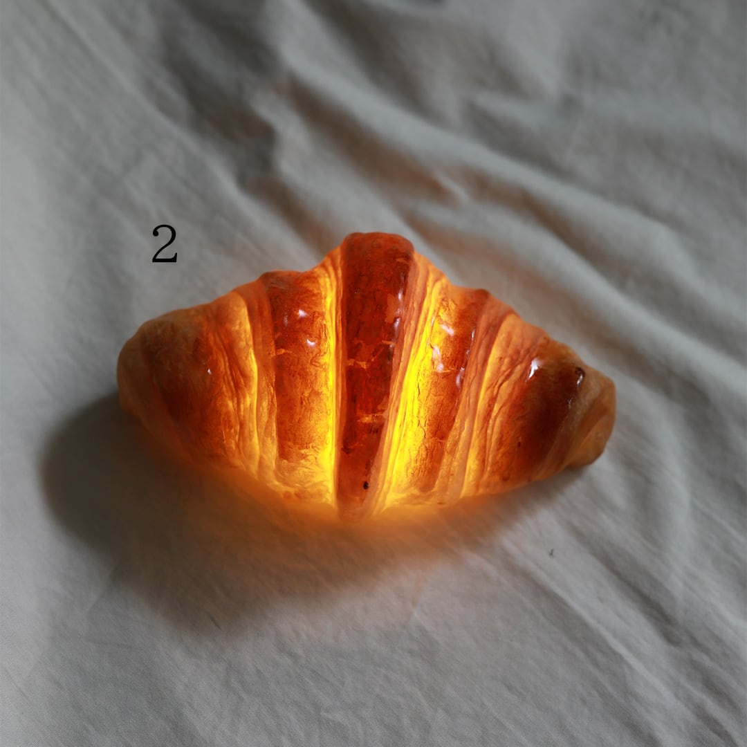 Pampshade (パンプシェード) クロワッサン Bread Lamp (電池タイプ