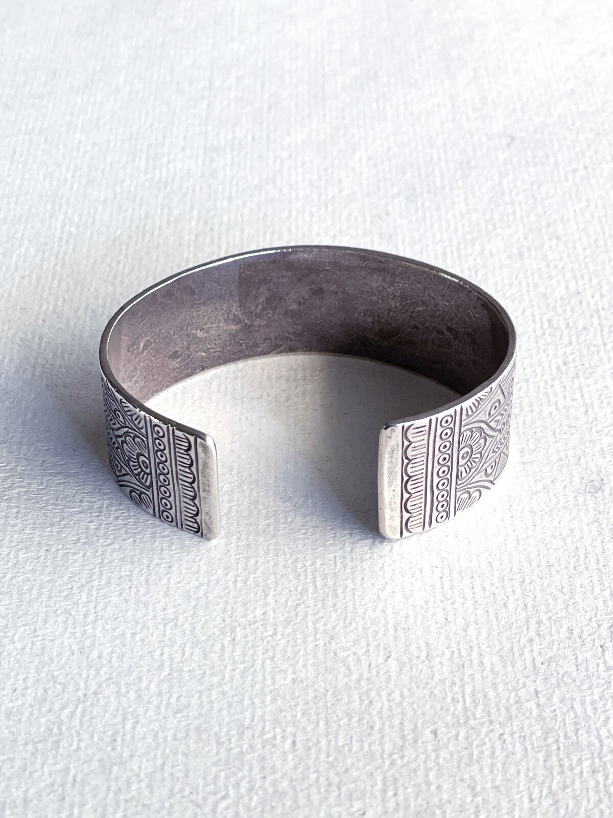 Sipsongpanna／Thai Silver bangle | 333 & tay - Delivery Service