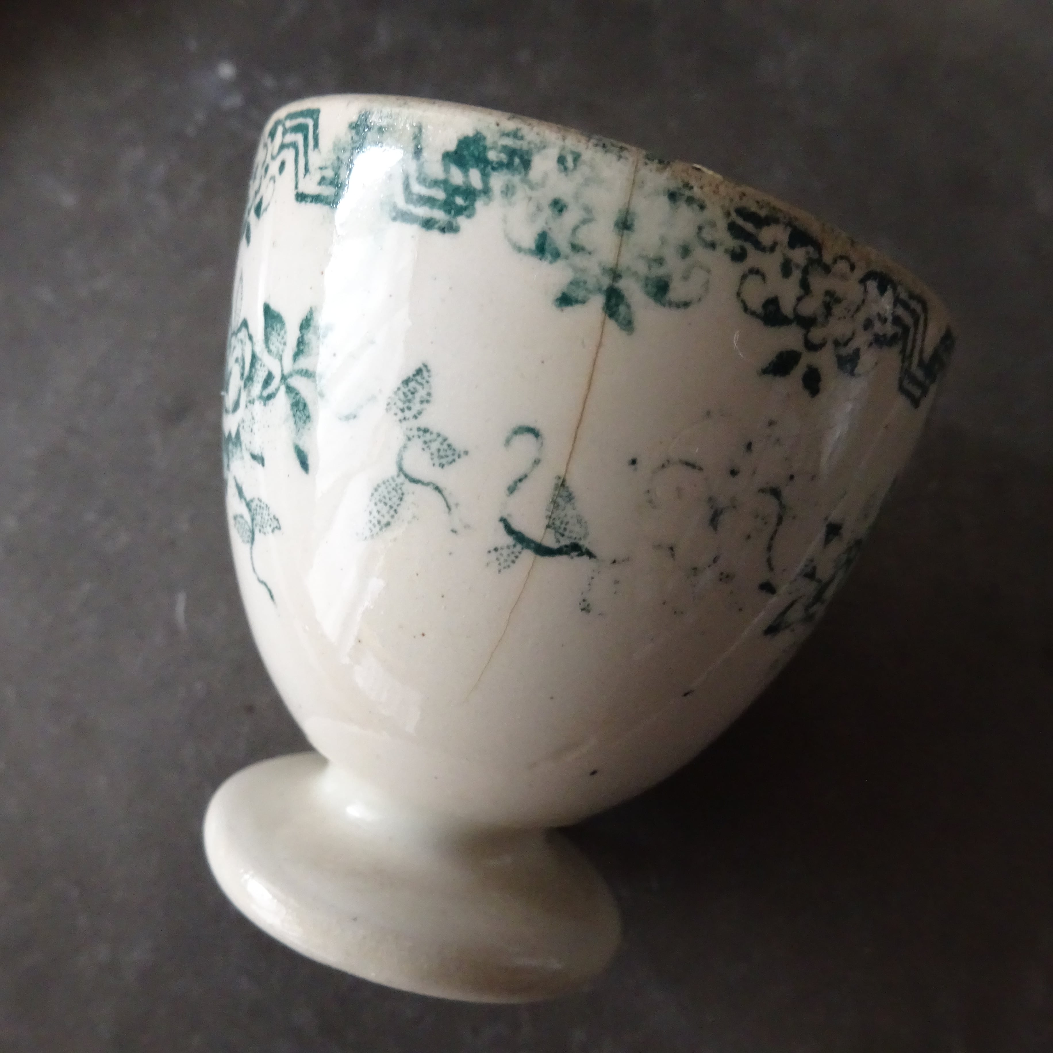 【 Nouveauté 】☆ Ancien coquetier décor Fleurs
