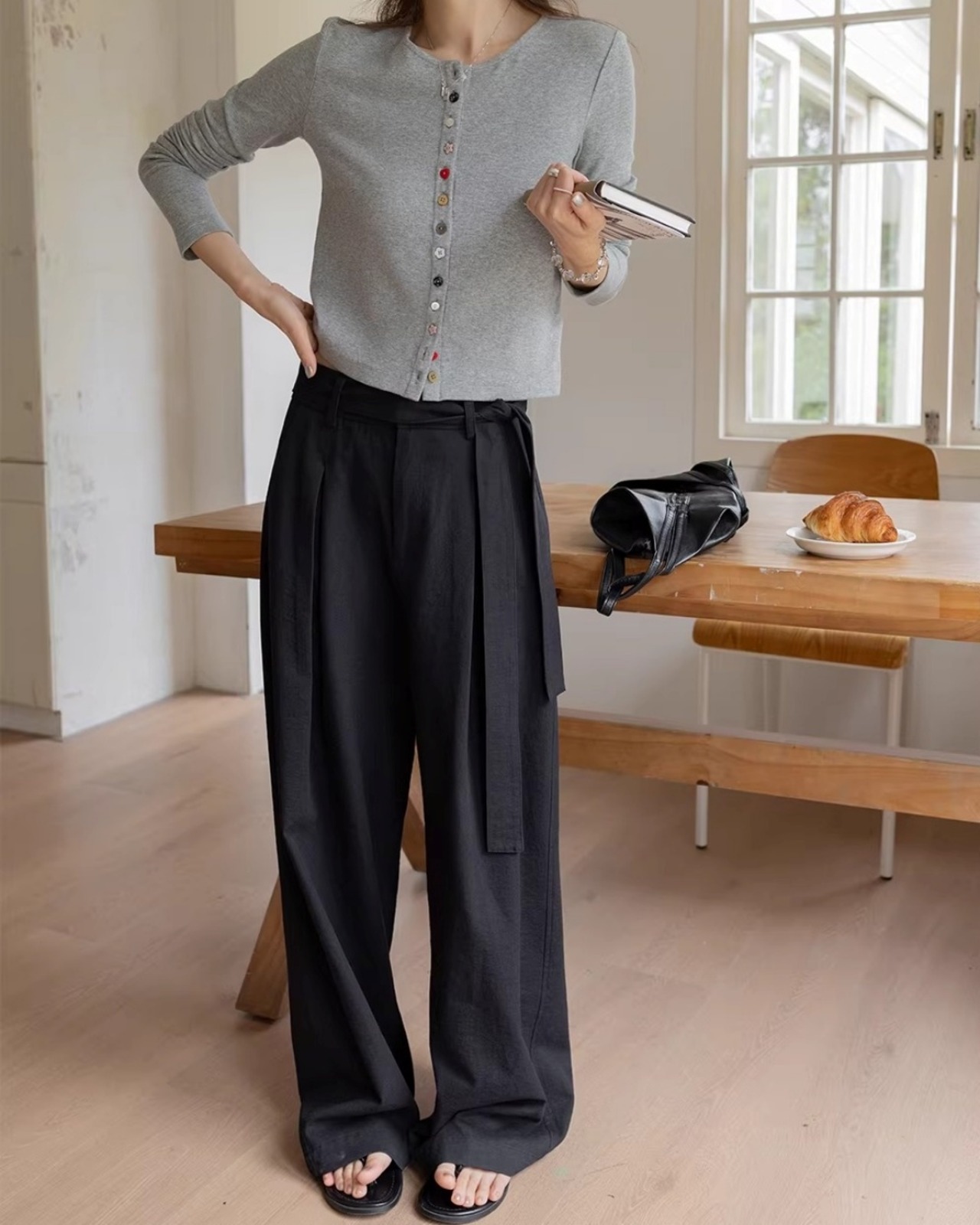 Belted wide leg full length Pants L0156