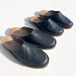 MOHINDERS "Heritage Solid City Slipper"