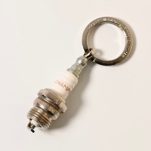 70's ビンテージ CHAMPION SPARK PLUG Key Fob #DJ7Y