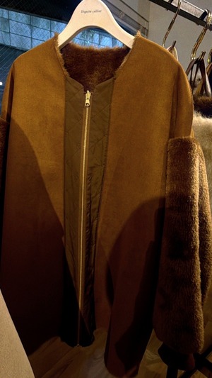 80256592 フェイクムートン2WAYコート