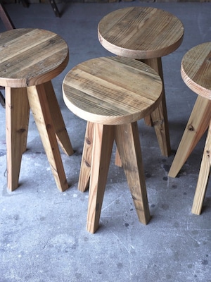 STAGE PLANK STOOL (L)