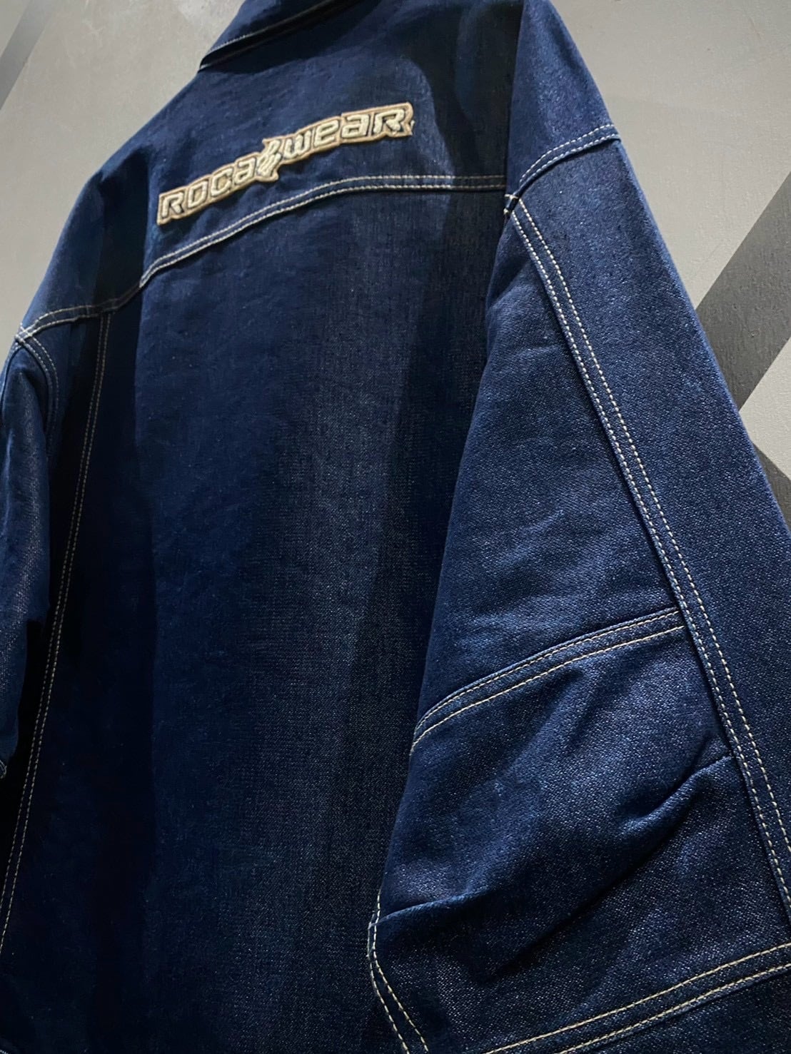 X VINTAGE】“ROCAWEAR” Vintage Loose Zip-Up Metallic Denim Jacket