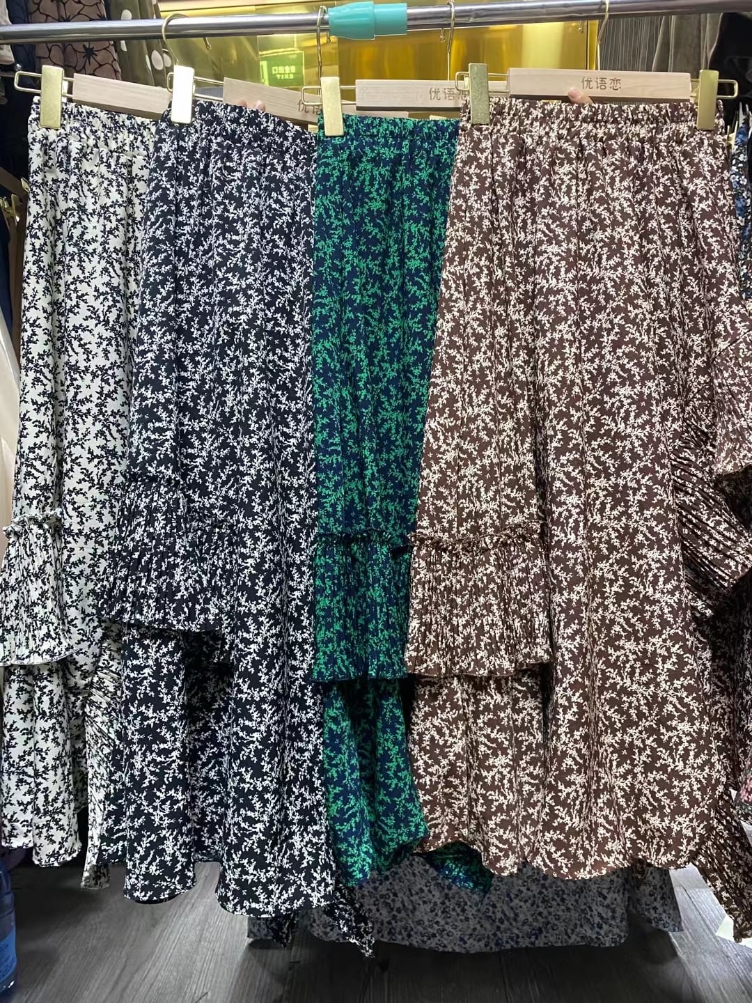 フラワープリントプリーツスカート　AJ1365-9929