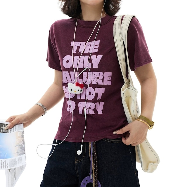 クラックレタリングビッグロゴTシャツ 3col R02547
