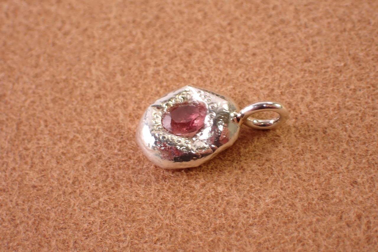 トルマリンペンダントトップ シルバー925 [D11‐131]