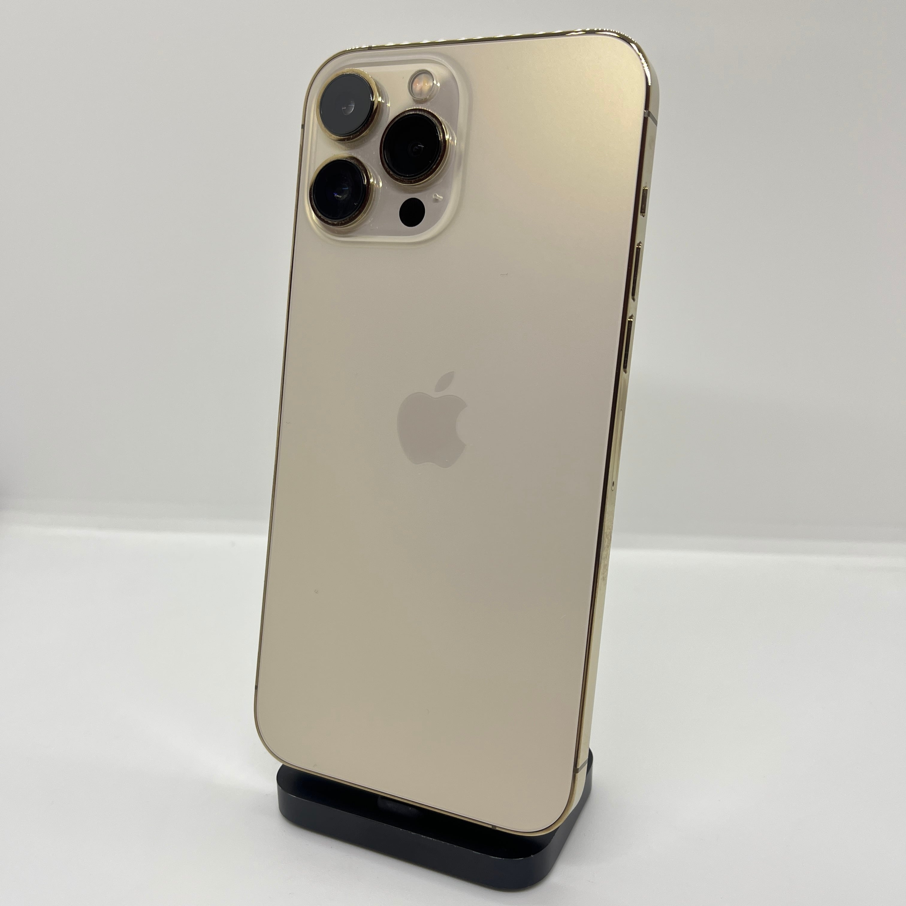 【ジャンク・傷あり】iPhone 11 Pro 256GB 本体 激安ジャンク】iPhone11Pro 256GB ゴールド【SIMロック解除済み