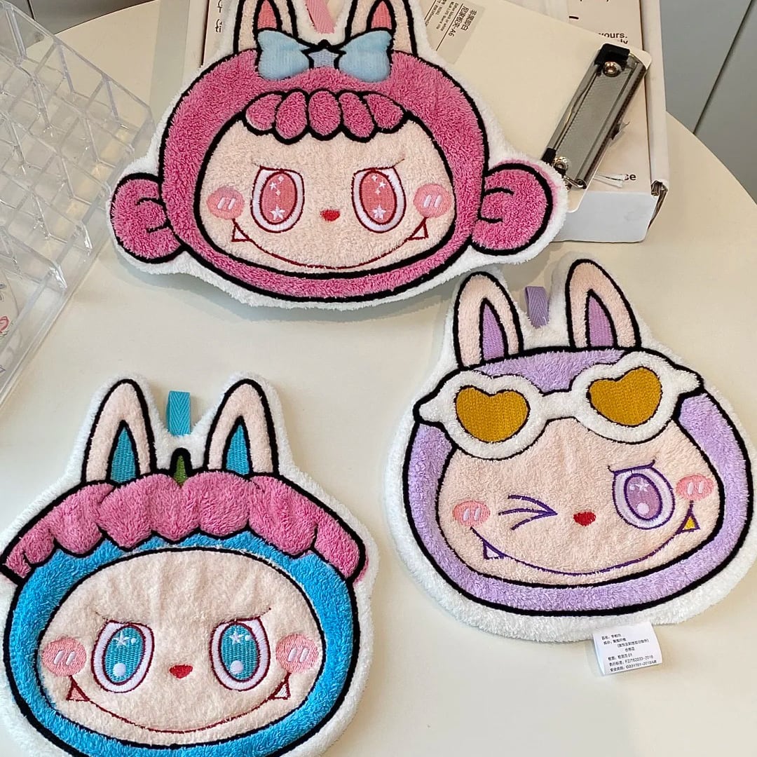 【50%OFF 3個入り】キッチン/洗面所に便利!Labubu ラブブ ミニタオル ストラップ付き コーラルフリース 吸水抜群 キッチン 洗面所 バスルーム 子ども 可愛い ふわふわ