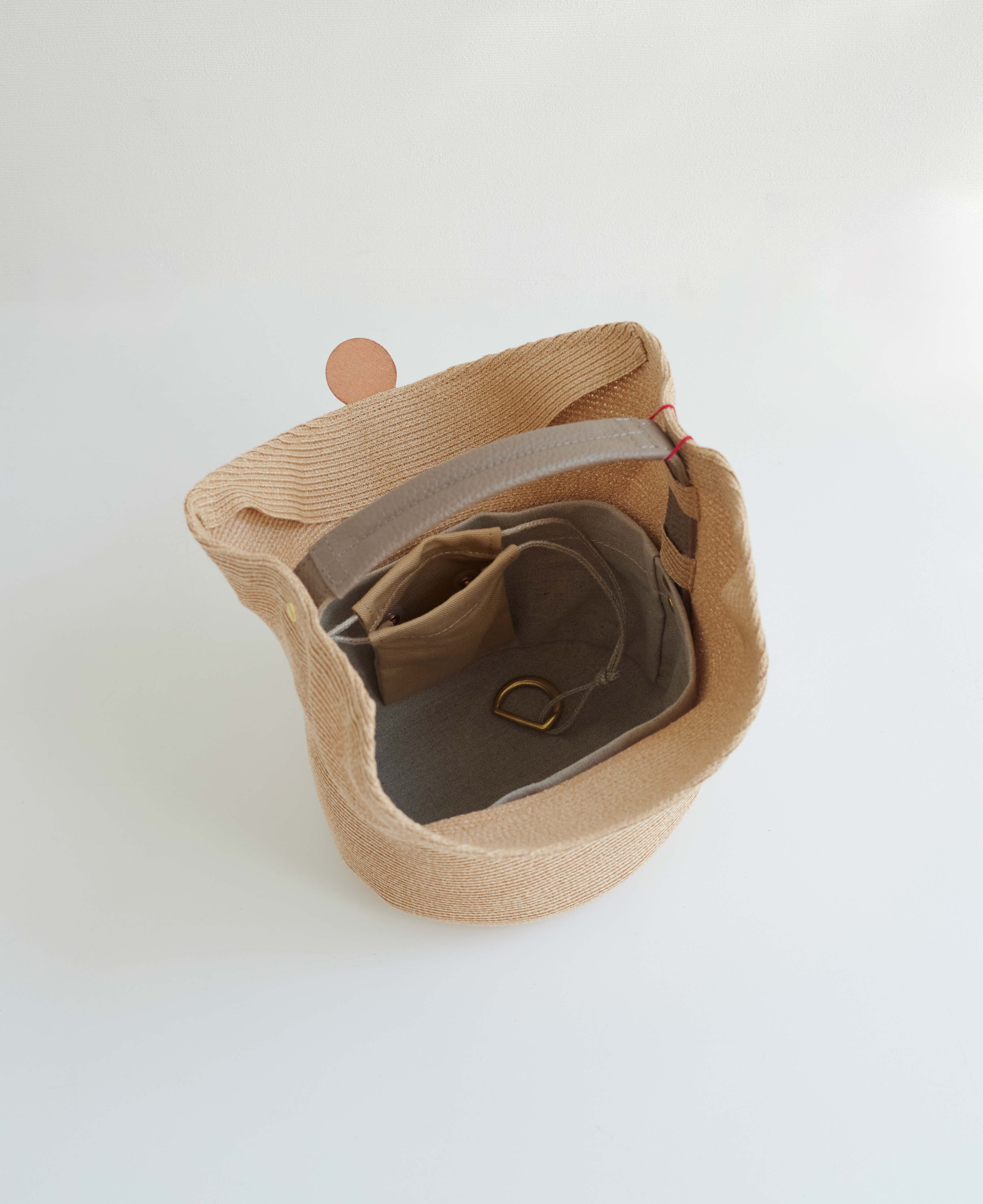 mature ha.(マチュアーハ) /paper abaca braid bag small padded