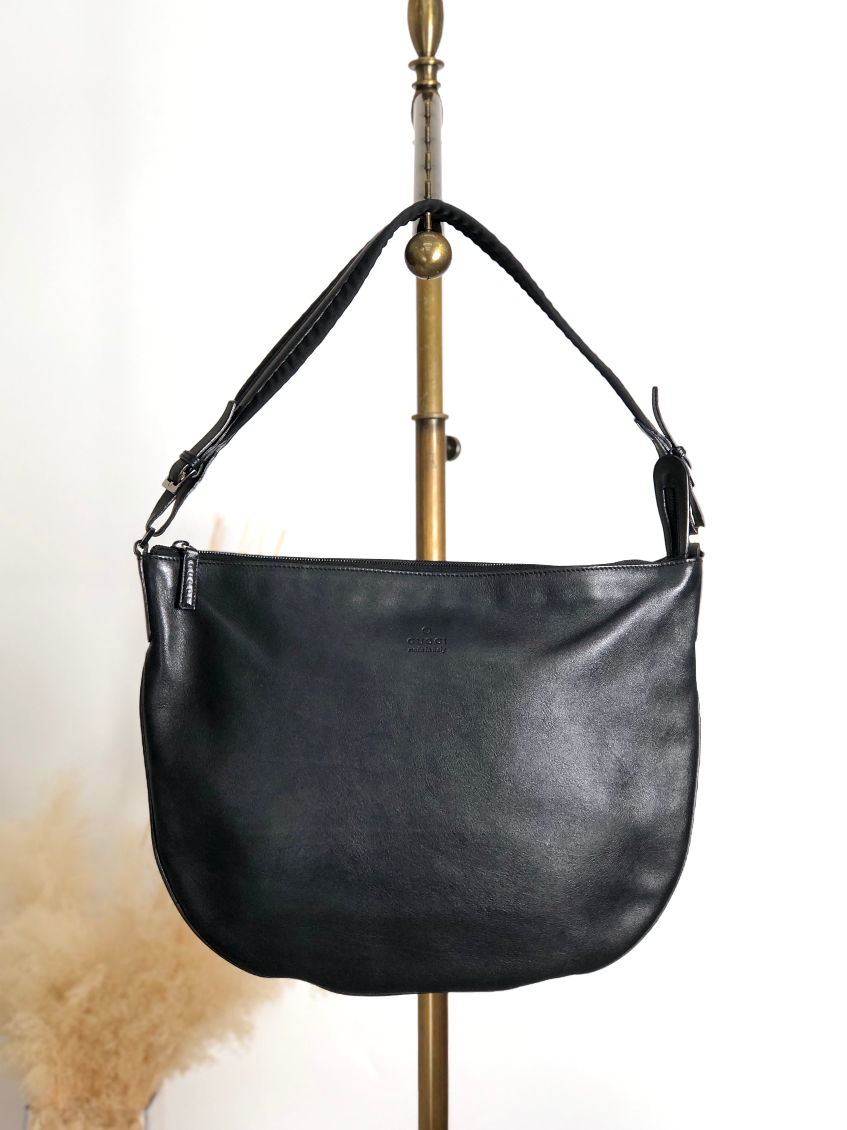 LOEWE ロエベ ハンドバッグ ライトブルー ロゴ型押し レザー