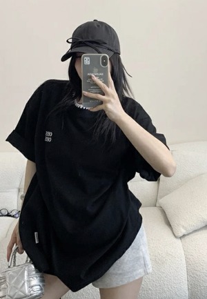 OISIS027 レトロカジュアルロゴTシャツ