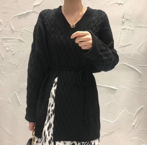 スリット入り　ケーブル編みニットプルオーバー　AJ2205-D02