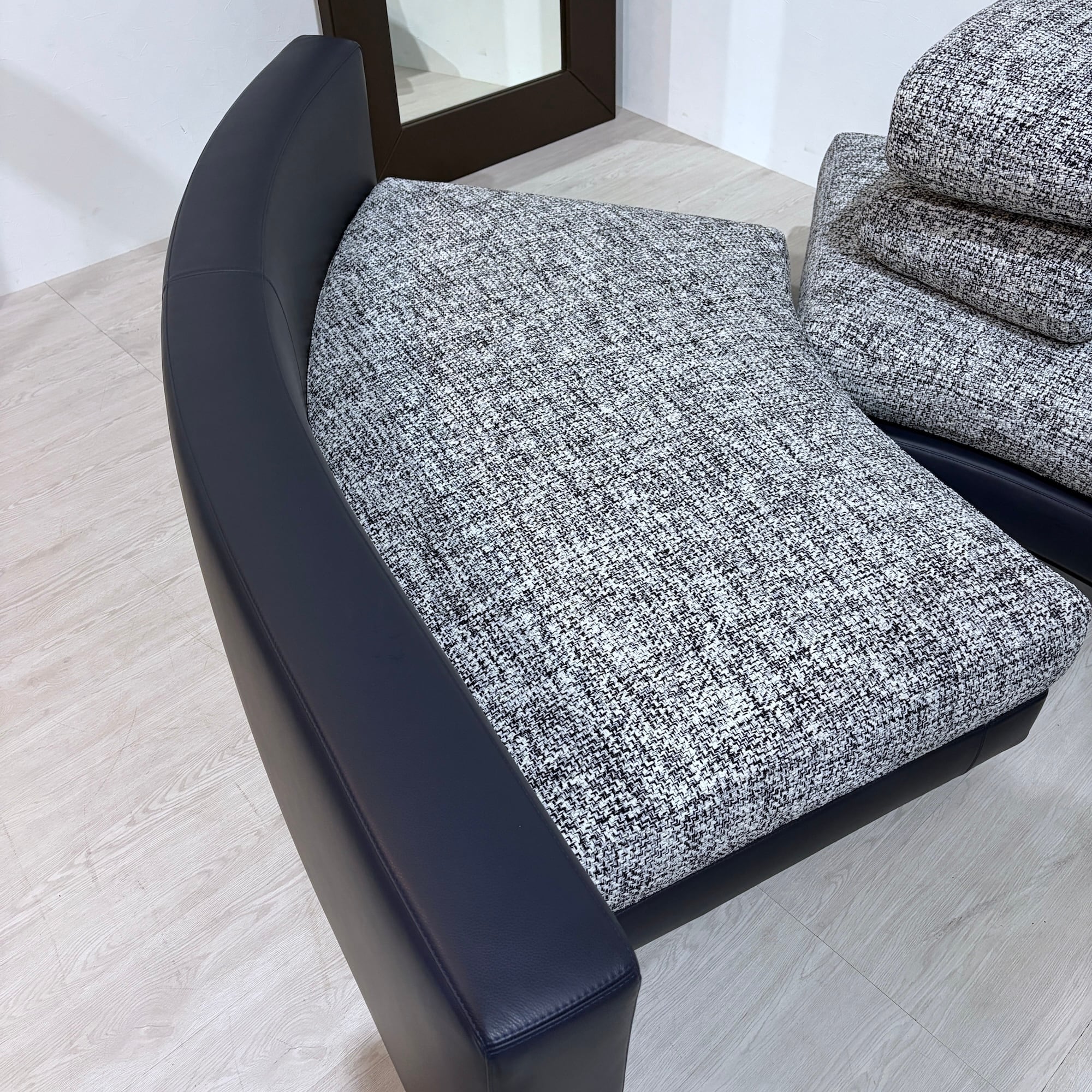 未使用】ミノッティ ダニエルズ Minotti DANIELS シーティングシステム