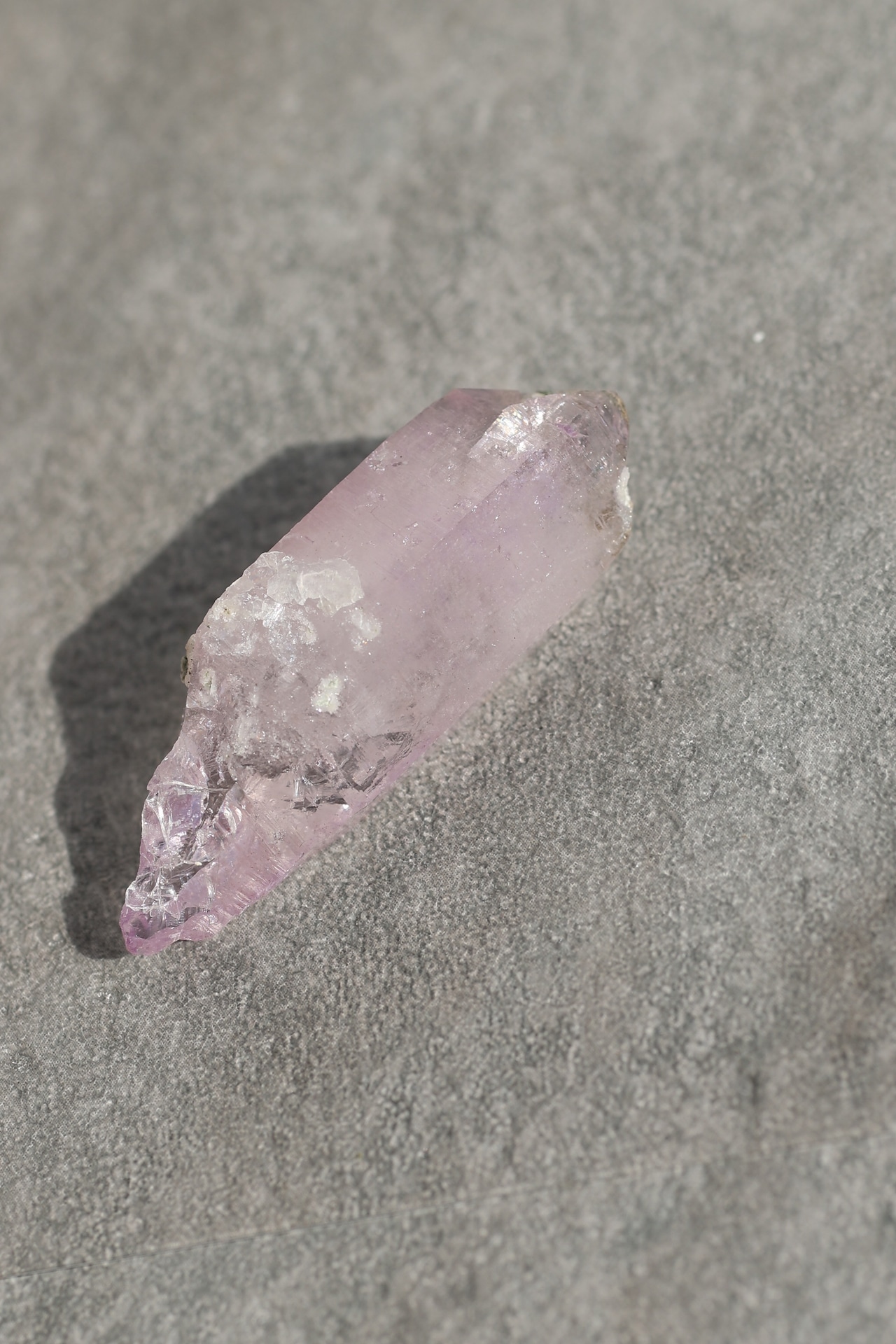 エンハイドロ(水入り)ベラクルスアメジストEnhydro Veracruz Amethyst|天然石 鉱物 パワーストーン|EV-A-003