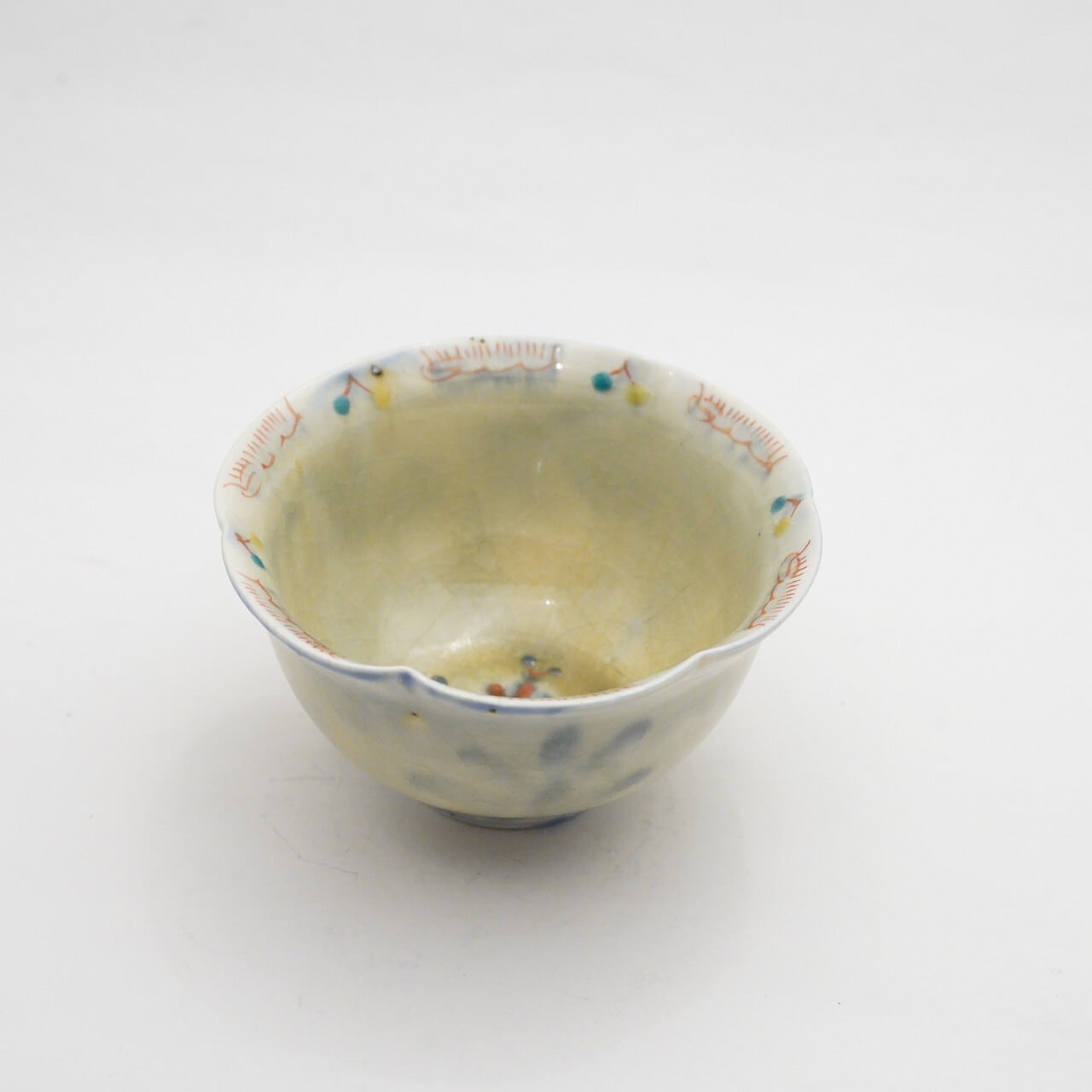 【ヤマカワミユキ】3寸輪花鉢 色絵華紋 YA10-C