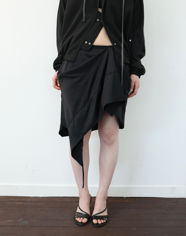 【ulikasanctus】UNBALANCE SILKY SKIRT
