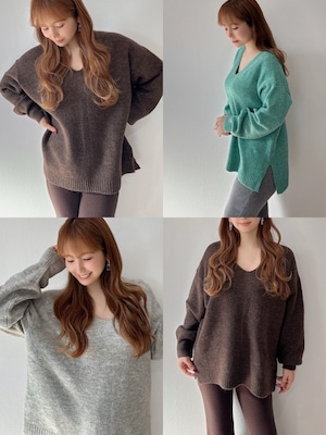 デコルテ綺麗見え Vネックニットプルオーバー ¥6,800+tax