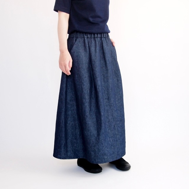 wool tropical tuck skirt