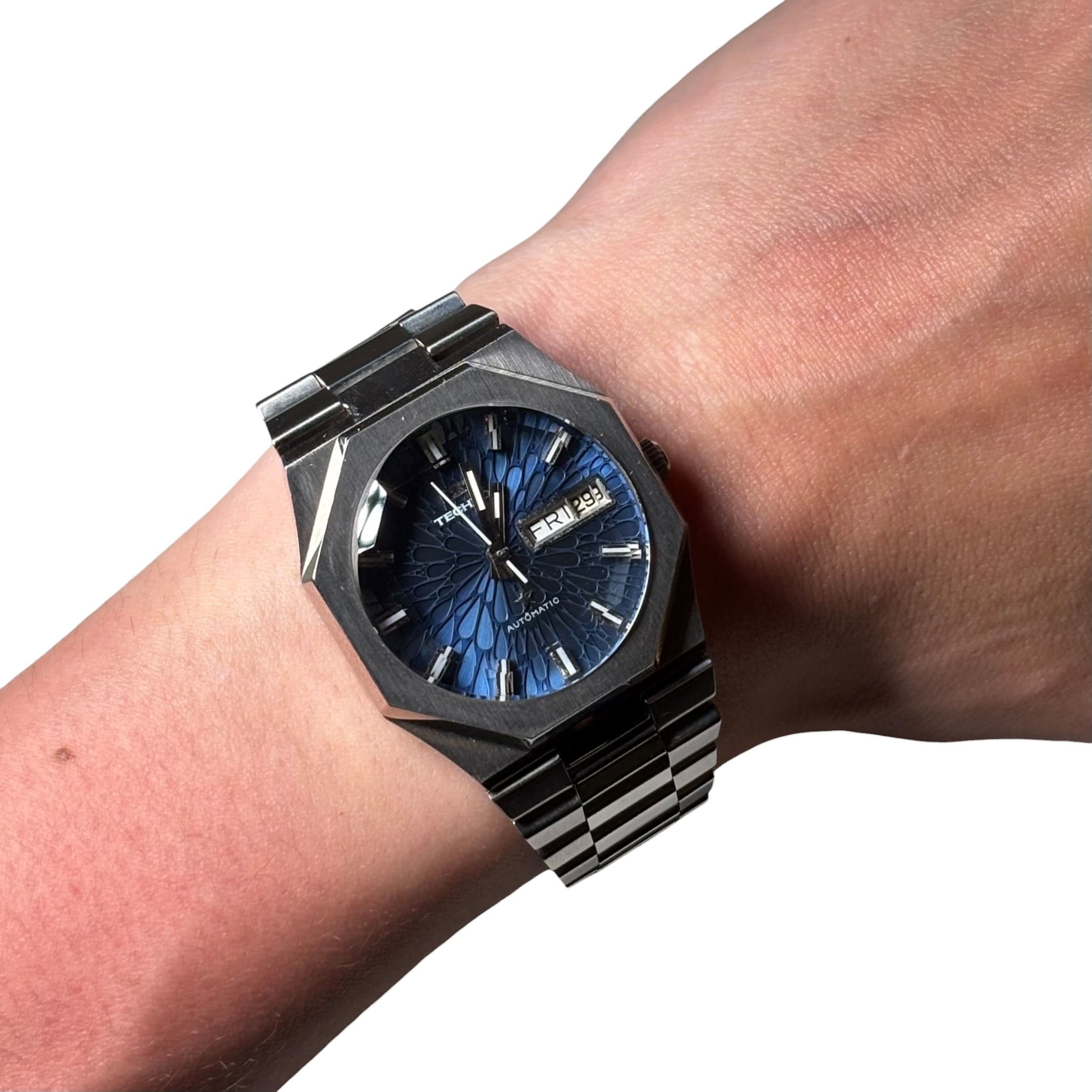 vintage TECHNOS cut glass automatic watch “Kaiser” “Tigon” | NOIR