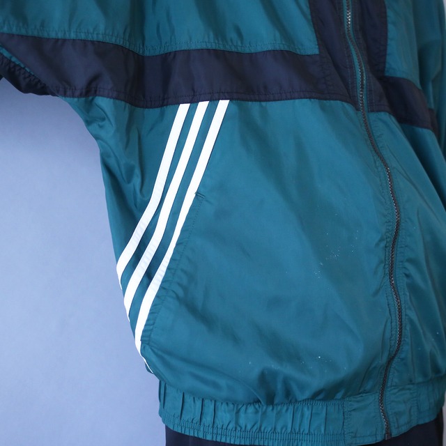 "adidas" green × black good coloring over silhouette nylon jacket