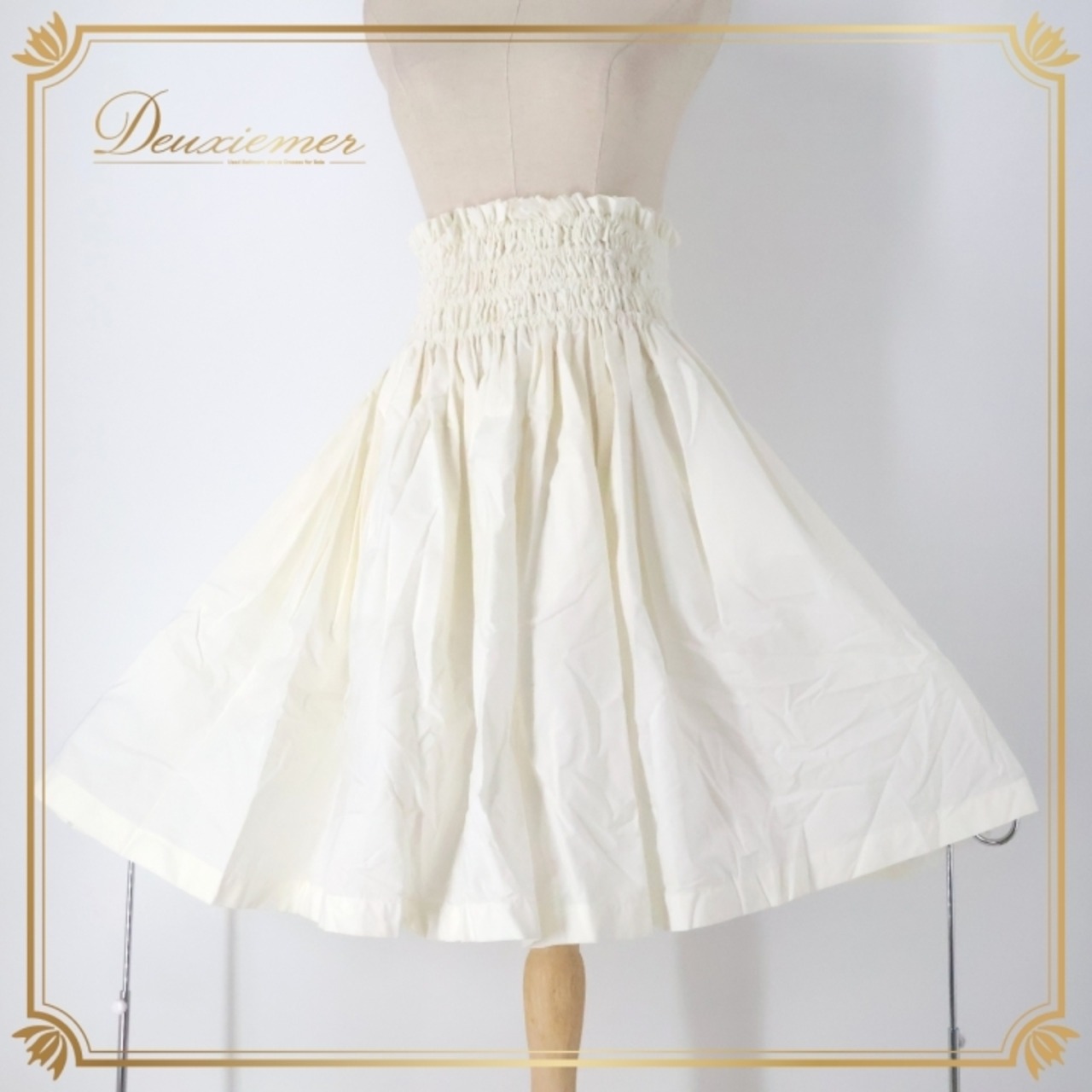 フラダンス 衣装 パウスカート ホワイト系 ハワイアン アロハ フラ ダンス レッスン 練習 白 真っ白 無地 シンプル シングル スカート フレア さわやか 上品 軽やか ふんわり 練習着 フラダンス衣装 オールホワイト ホワイト フラスカート レディース シンプルスカート ダンスウェア カジュアル スポーツ衣装 レッスン着