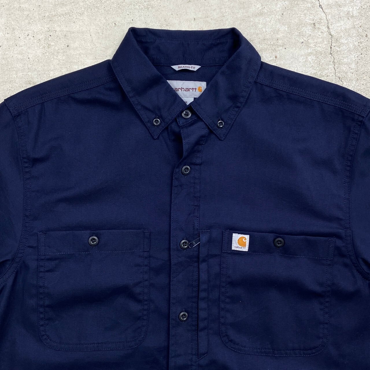 Carhartt ネイビー ワークシャツ 半袖 Carhartt カーハート 半袖ワークシャツ 企業ロゴ刺繍 メンズM 古着