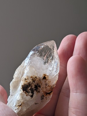 ヒマラヤ水晶 ⭓ 原石ポイント ⭔ ガネーシュヒマール産