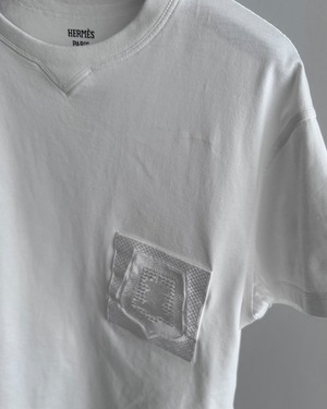 HERMÈS　EMBROIDERED POCKET COTTON T-SHIRT