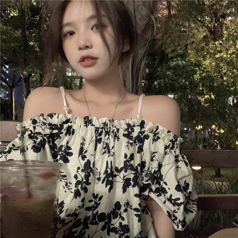 カラーフローラルシャツ サマールーズ薄手スタイルブラウス 大人ガーリー スウィート キュート カジュアル 夏物 花柄 クレセントシティ81882114640