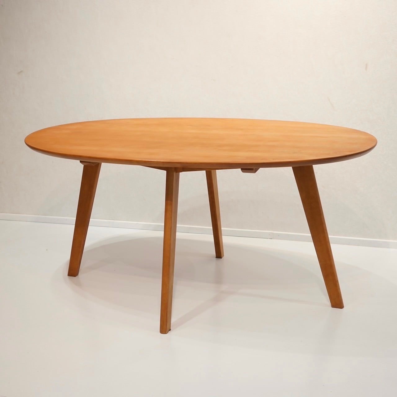 柏木工楕円ダイニングテーブル