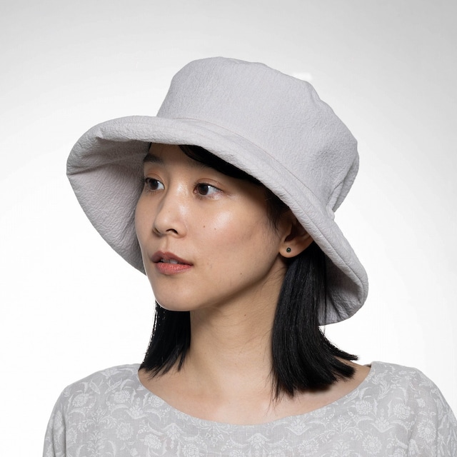 【2026年春夏】シャーリングコットンサイズアジャスタブル セーラー｜ベージュ／ブラック／ブルー