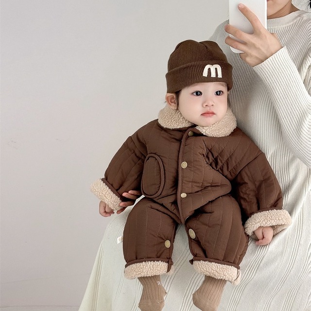 【BABY】暖かい防寒無地ロンパース