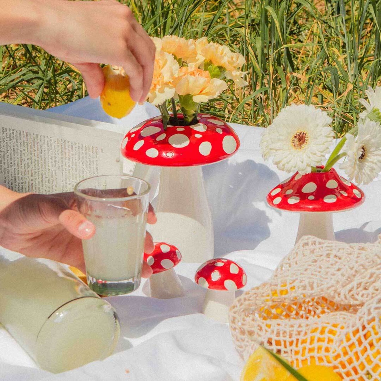 Amanita Flower Vase "Small"/花器/陶器/雑貨/ギフト