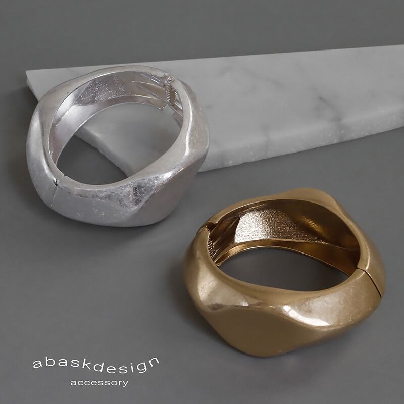 □宅配便□バングル マット加工 変形バングル つや消し ヴィンテージ風